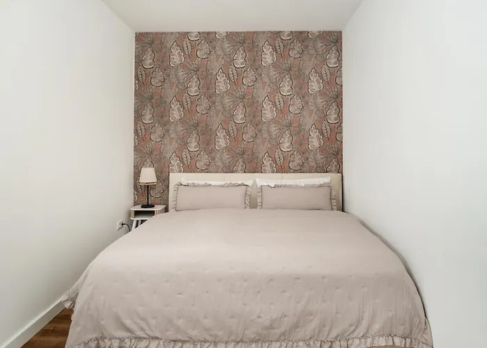 Hotel Cozy 9 *